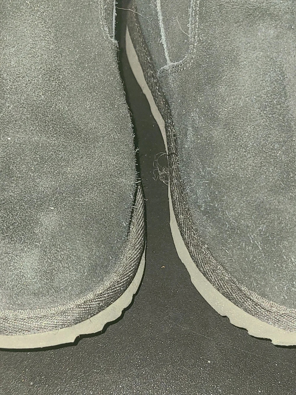 UGG KIDS Classic  Sheepskin fur lined Black SIZE 3 BOOTS 8.5